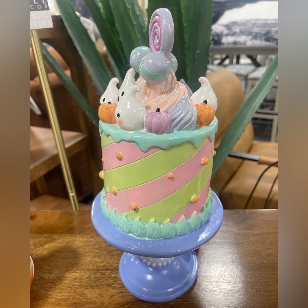 Summerween Halloween Ghosts Tiered Cake Cute Resin Tabletop Decor NWT - Picture 6 of 6
